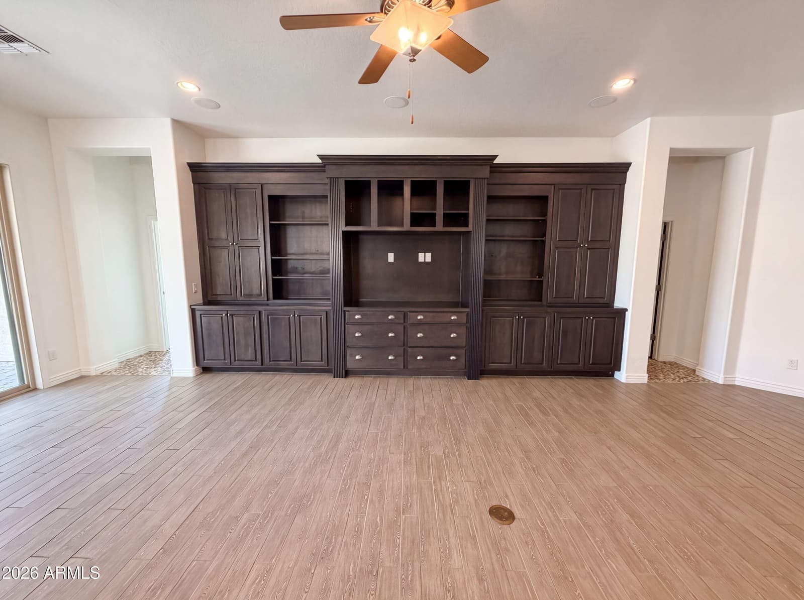 7420 W CRABAPPLE Drive, Peoria, AZ 85383 — photo 8 of 35