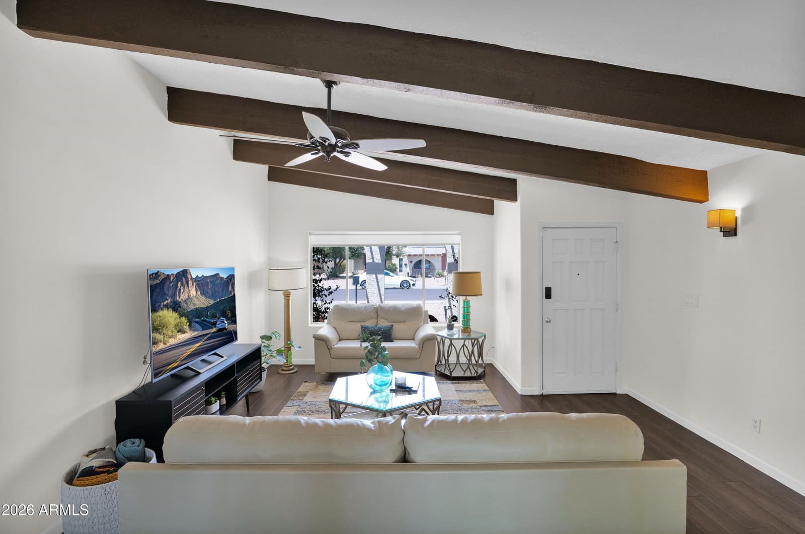 4125 W YUCCA Street, Phoenix, AZ 85029 — photo 5 of 44