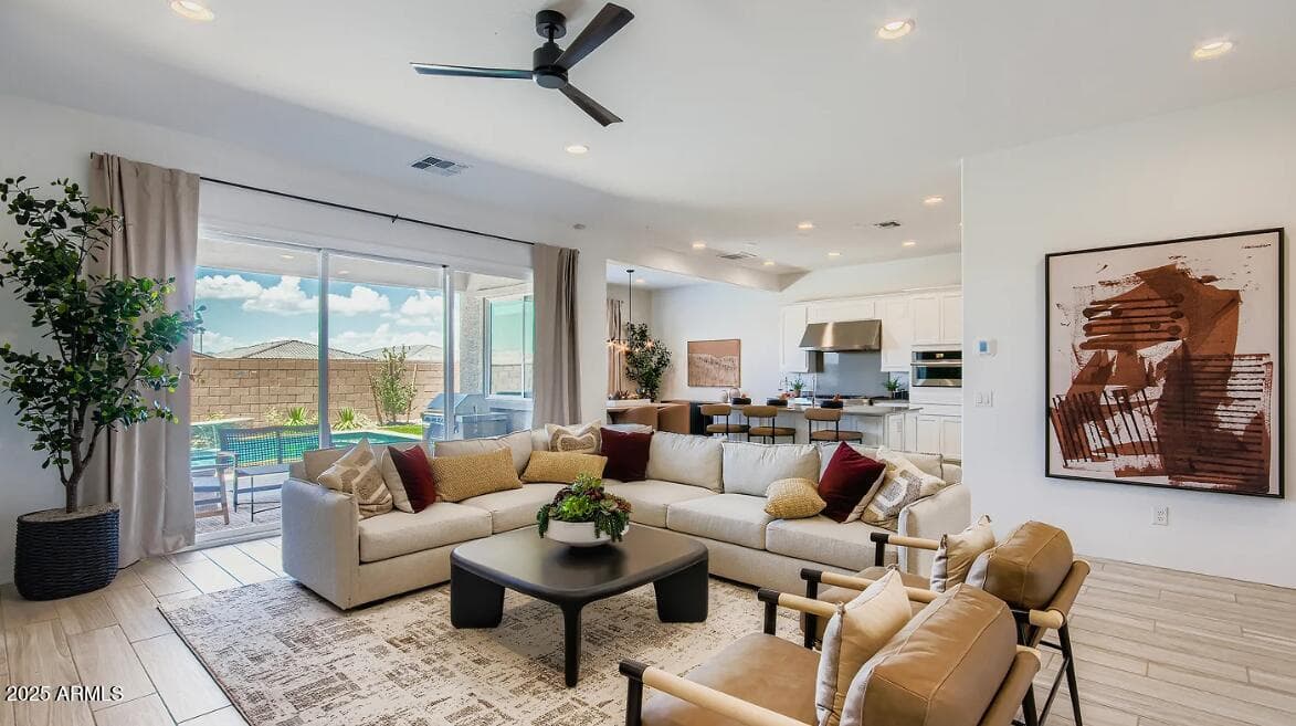 25773 N 174TH Drive, Surprise, AZ 85387 — photo 5 of 21