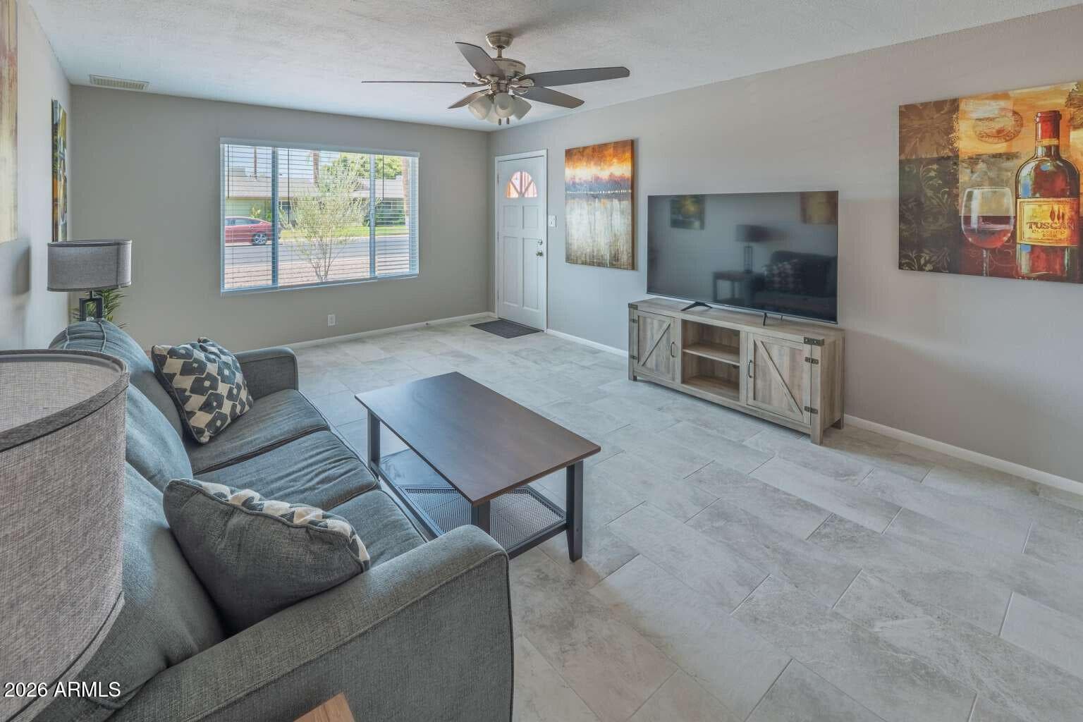 3101 S DROMEDARY Drive, Tempe, AZ 85282 — photo 4 of 24