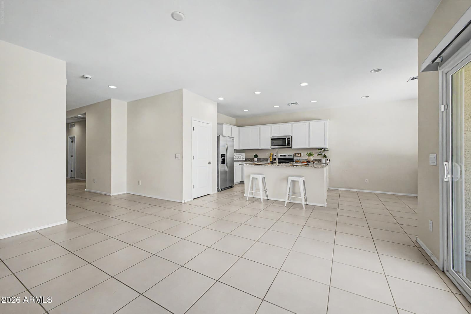 10410 W SONRISAS Street, Tolleson, AZ 85353 — photo 12 of 37