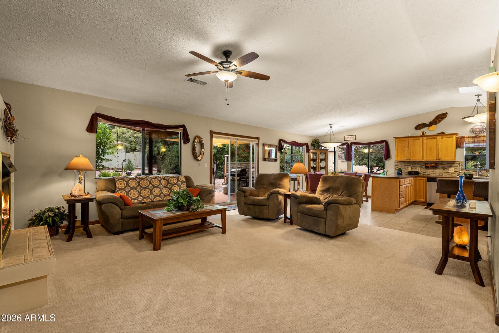 325 RAINTREE Road, Sedona, AZ 86351 — photo 8 of 43