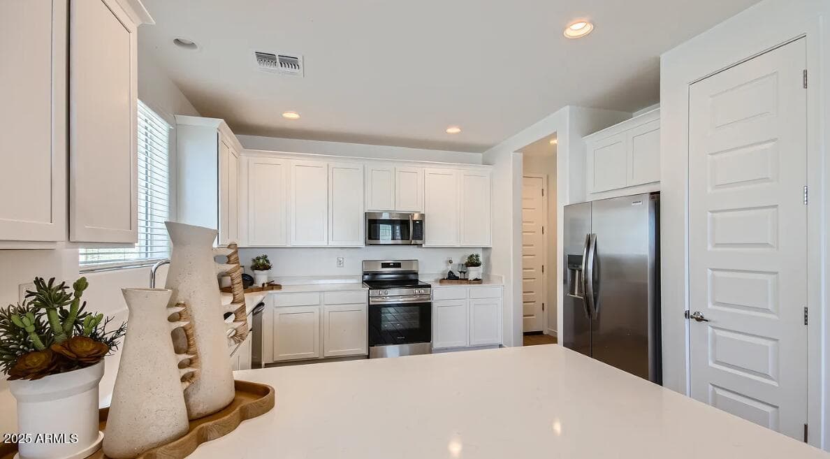24737 N 164TH Drive, Surprise, AZ 85387 — photo 5 of 34