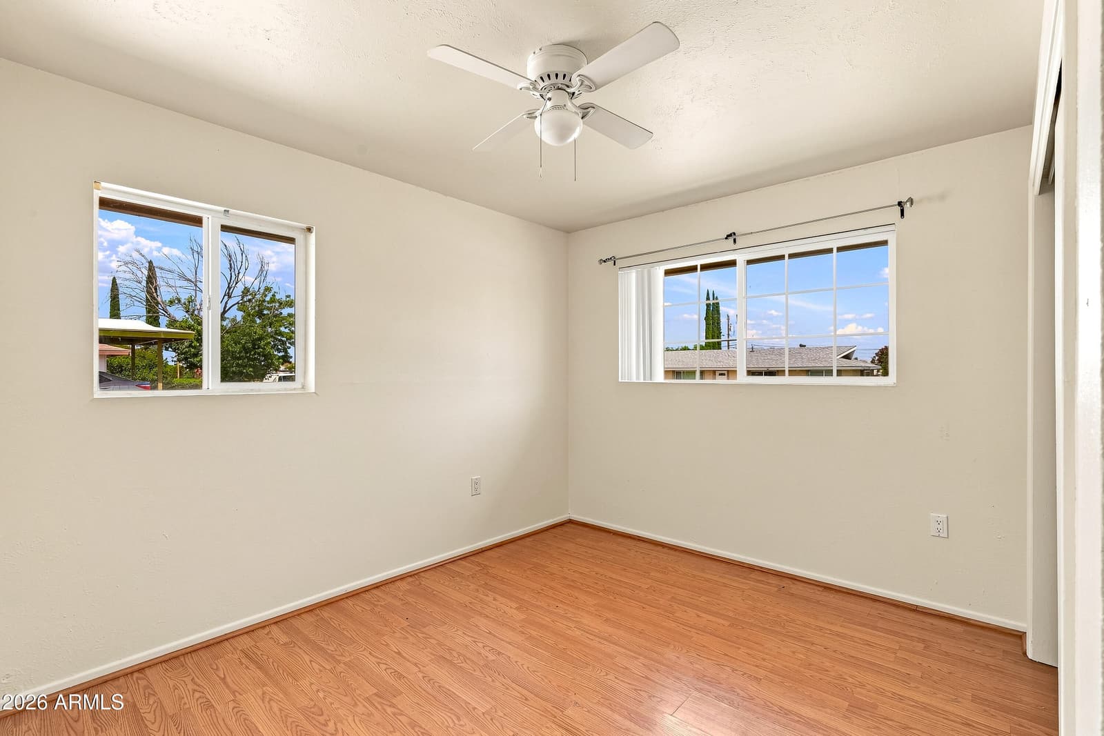 34 W KAYETAN Drive, Sierra Vista, AZ 85635 — photo 18 of 44