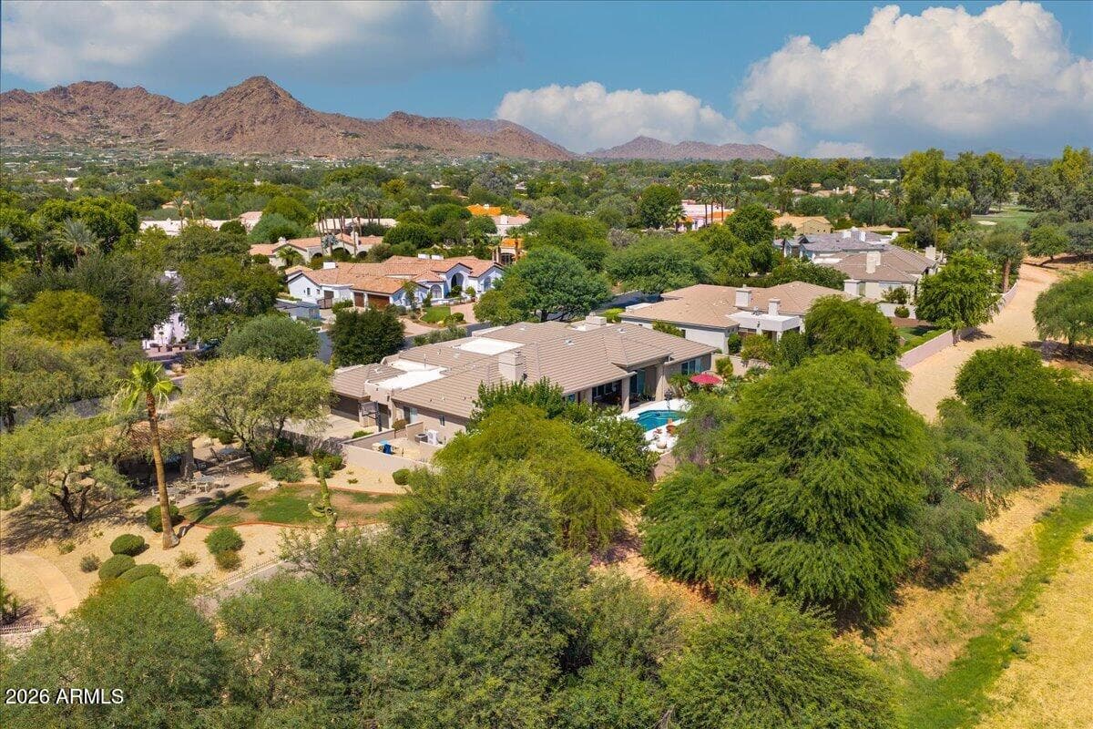 7124 E FOOTHILL Drive, Paradise Valley, AZ 85253 — photo 35 of 40