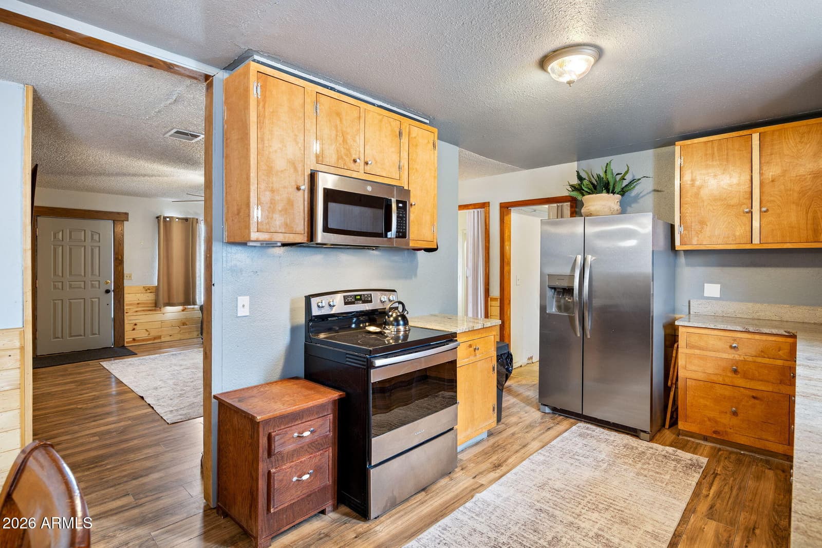 685 N ALTA VISTA Drive, Eagar, AZ 85925 — photo 11 of 35