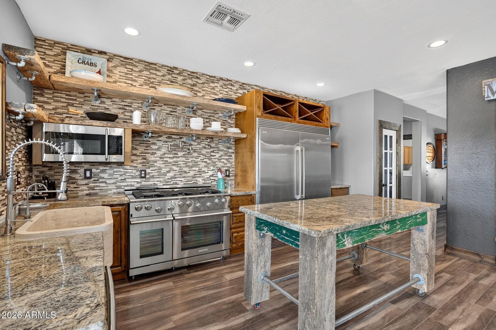275 E DESERT HOLLY Drive, San Tan Valley, AZ 85143 — photo 5 of 75