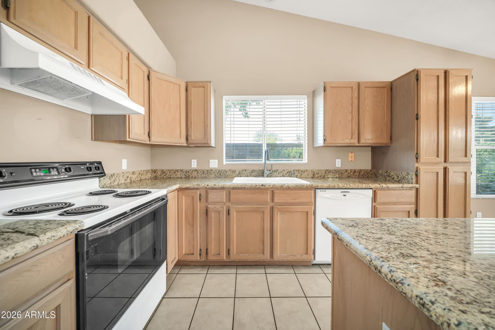 4502 E SAINT JOHN Road, Phoenix, AZ 85032 — photo 20 of 45