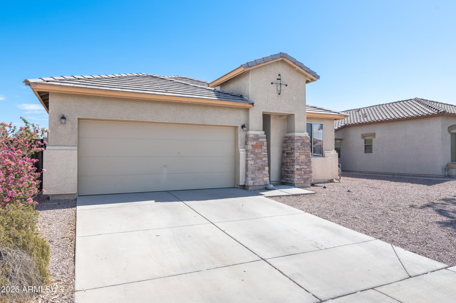 24727 W DOVE Lane, Buckeye, AZ 85326 — photo 2 of 13
