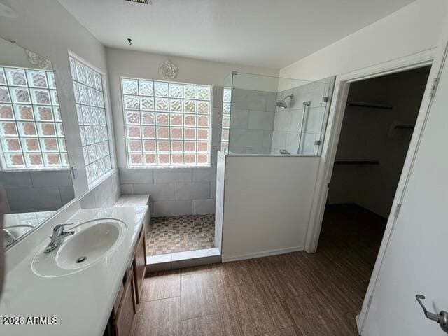 1932 W ALTA VISTA Road, Phoenix, AZ 85041 — photo 5 of 10
