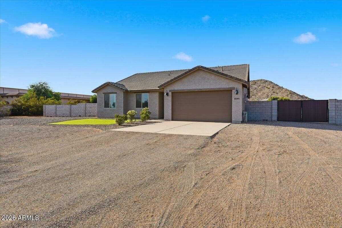 8584 W GINGER Trail, Casa Grande, AZ 85194 — photo 27 of 33