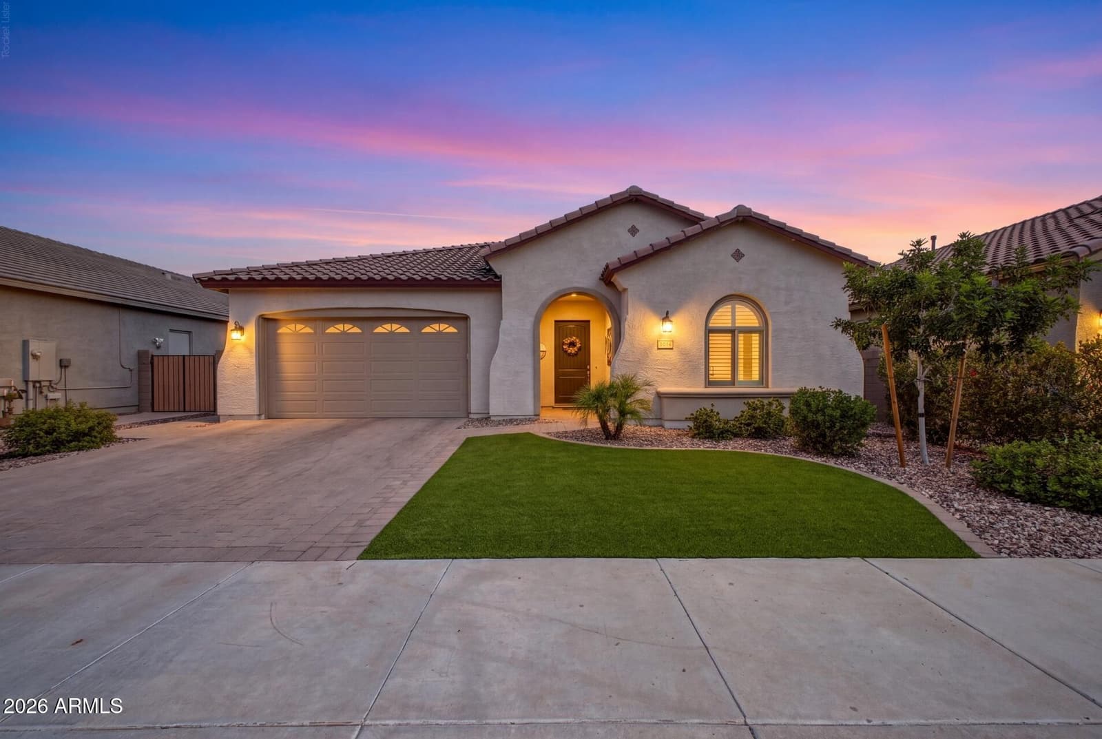 2864 W SANTA FE Drive, Queen Creek, AZ 85144 — photo 1 of 40