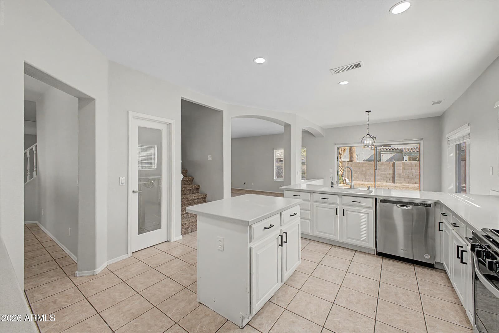 5267 W ANGELA Drive, Glendale, AZ 85308 — photo 15 of 60