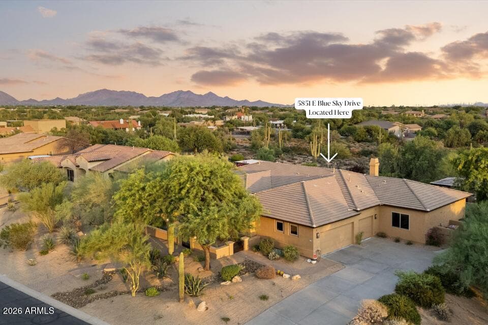 5851 E BLUE SKY Drive, Scottsdale, AZ 85266 — photo 8 of 52