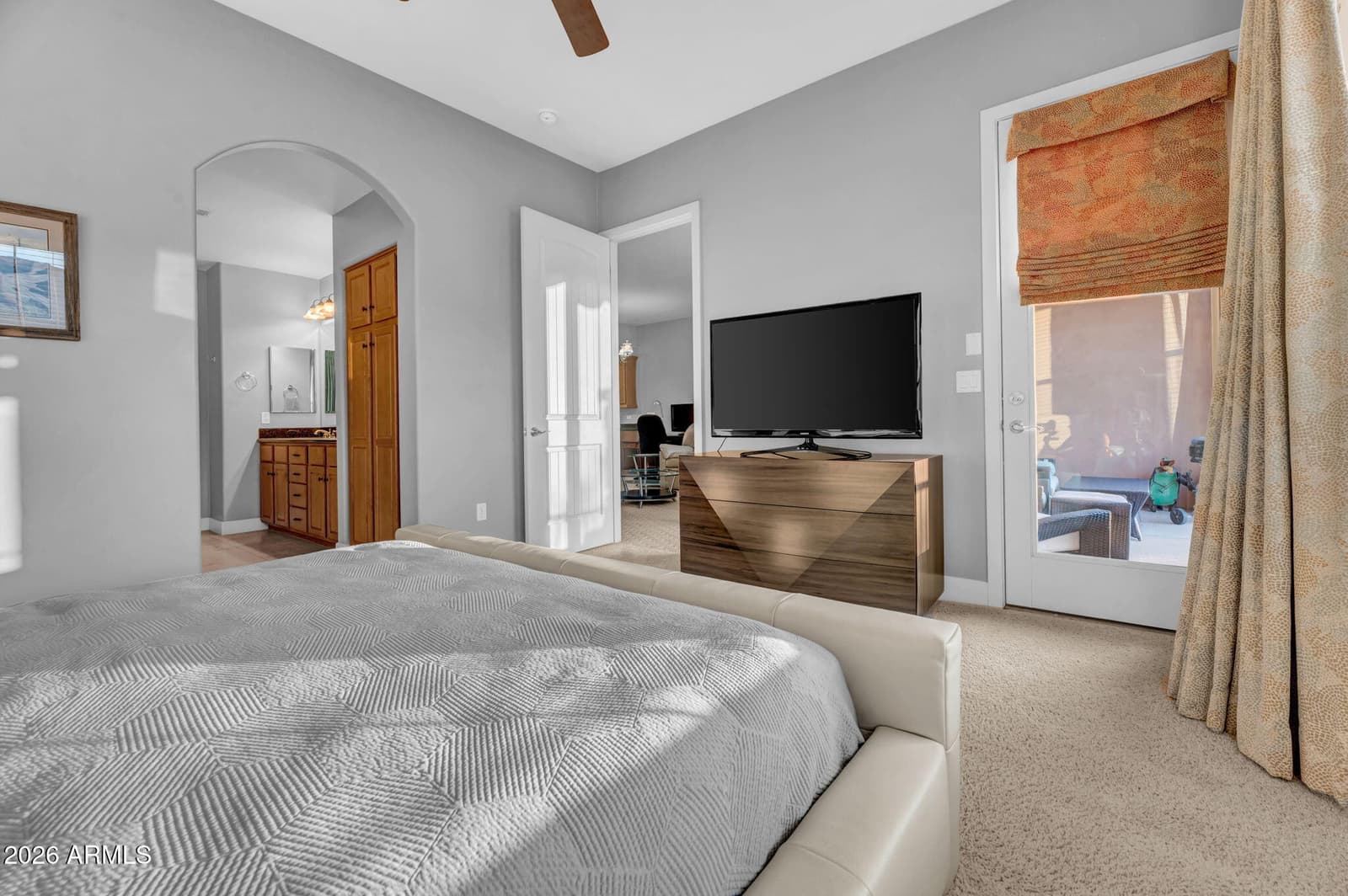 15550 S 5TH Avenue 216, Phoenix, AZ 85045 — photo 14 of 37