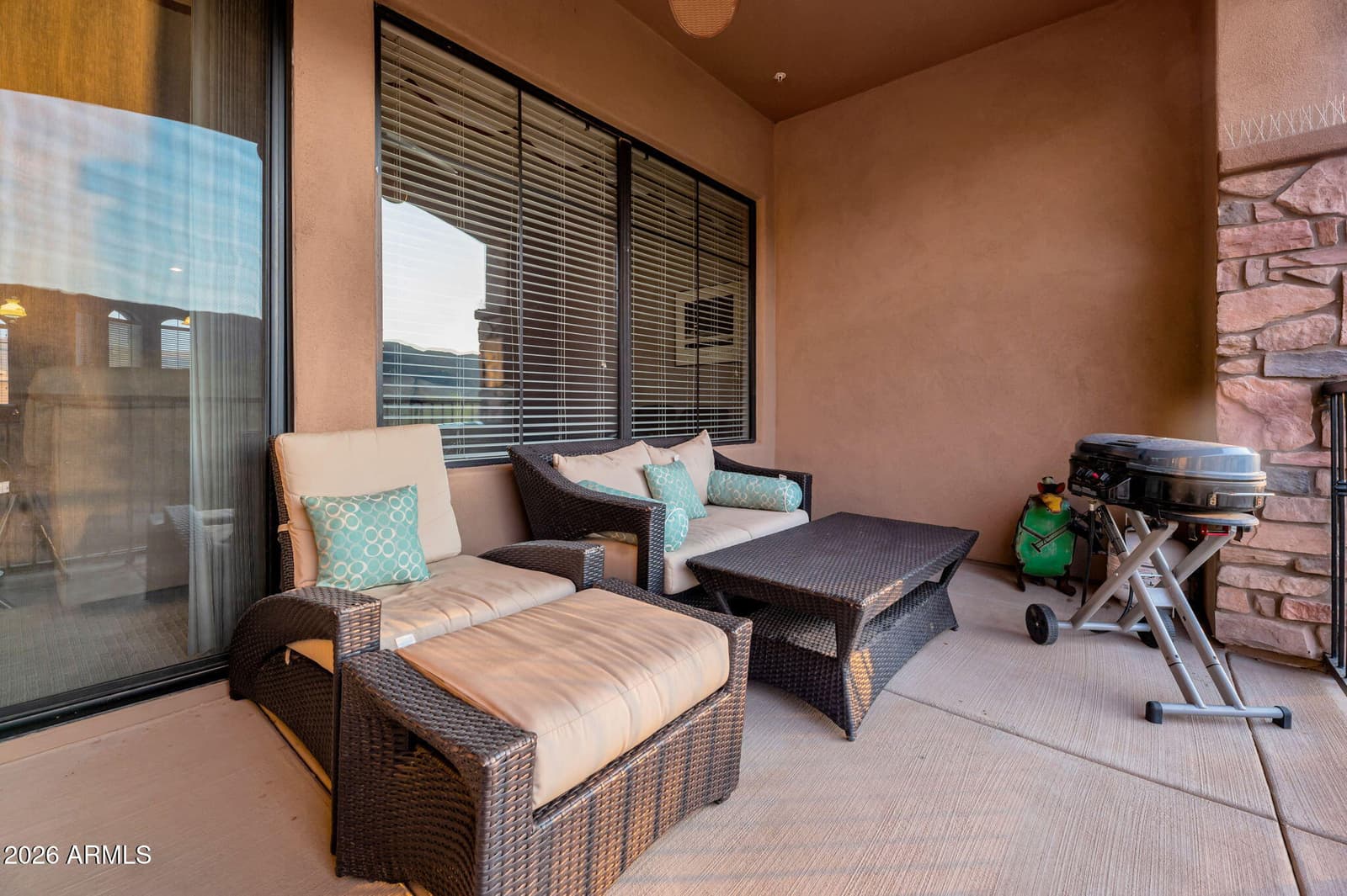 15550 S 5TH Avenue 216, Phoenix, AZ 85045 — photo 22 of 37