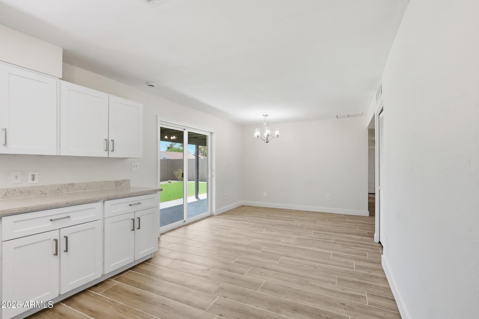 2031 N 55TH Avenue, Phoenix, AZ 85035 — photo 14 of 38