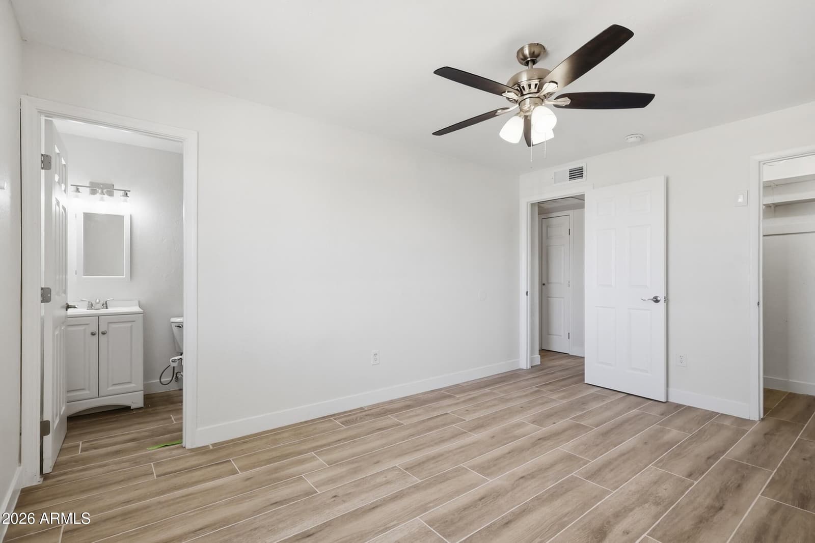 2031 N 55TH Avenue, Phoenix, AZ 85035 — photo 24 of 38