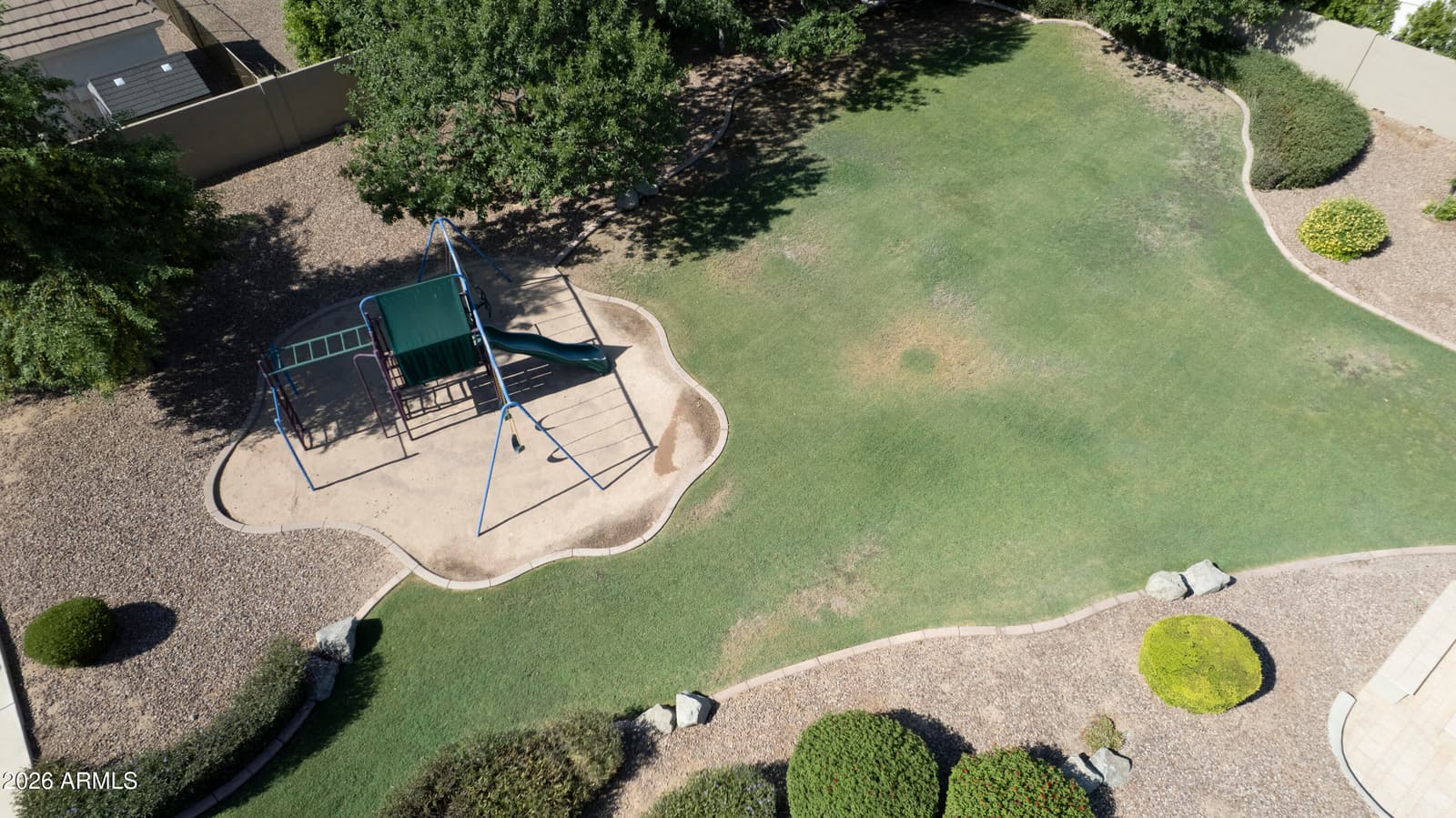 2091 E COCONINO Court, Gilbert, AZ 85298 — photo 12 of 48
