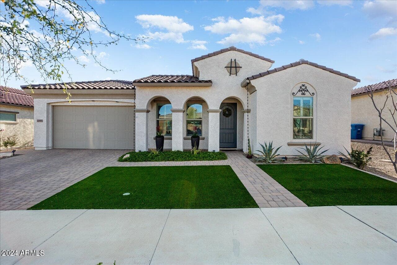 20593 W OREGON Avenue, Buckeye, AZ 85396 — photo 3 of 127