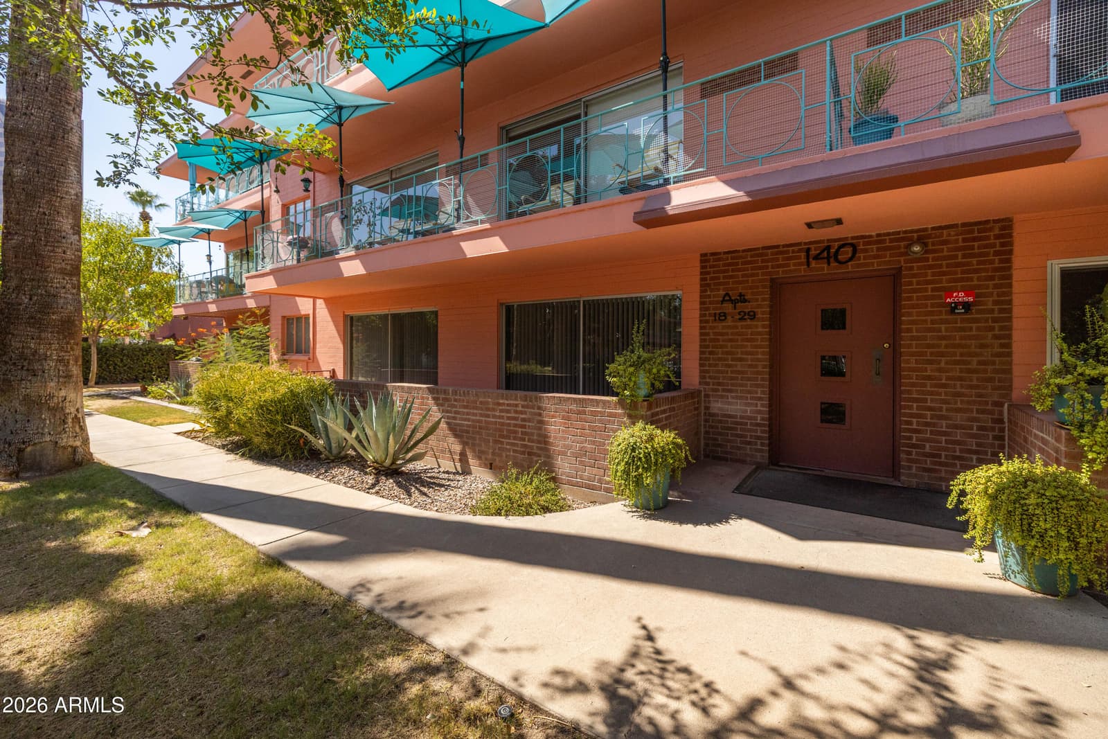 140 E Coronado Road 19, Phoenix, AZ 85004 — photo 2 of 62