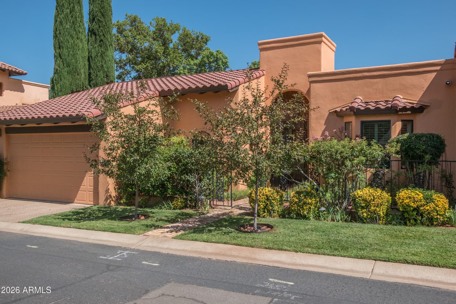 30 RIM TRAIL Circle, Sedona, AZ 86351 — photo 1 of 48