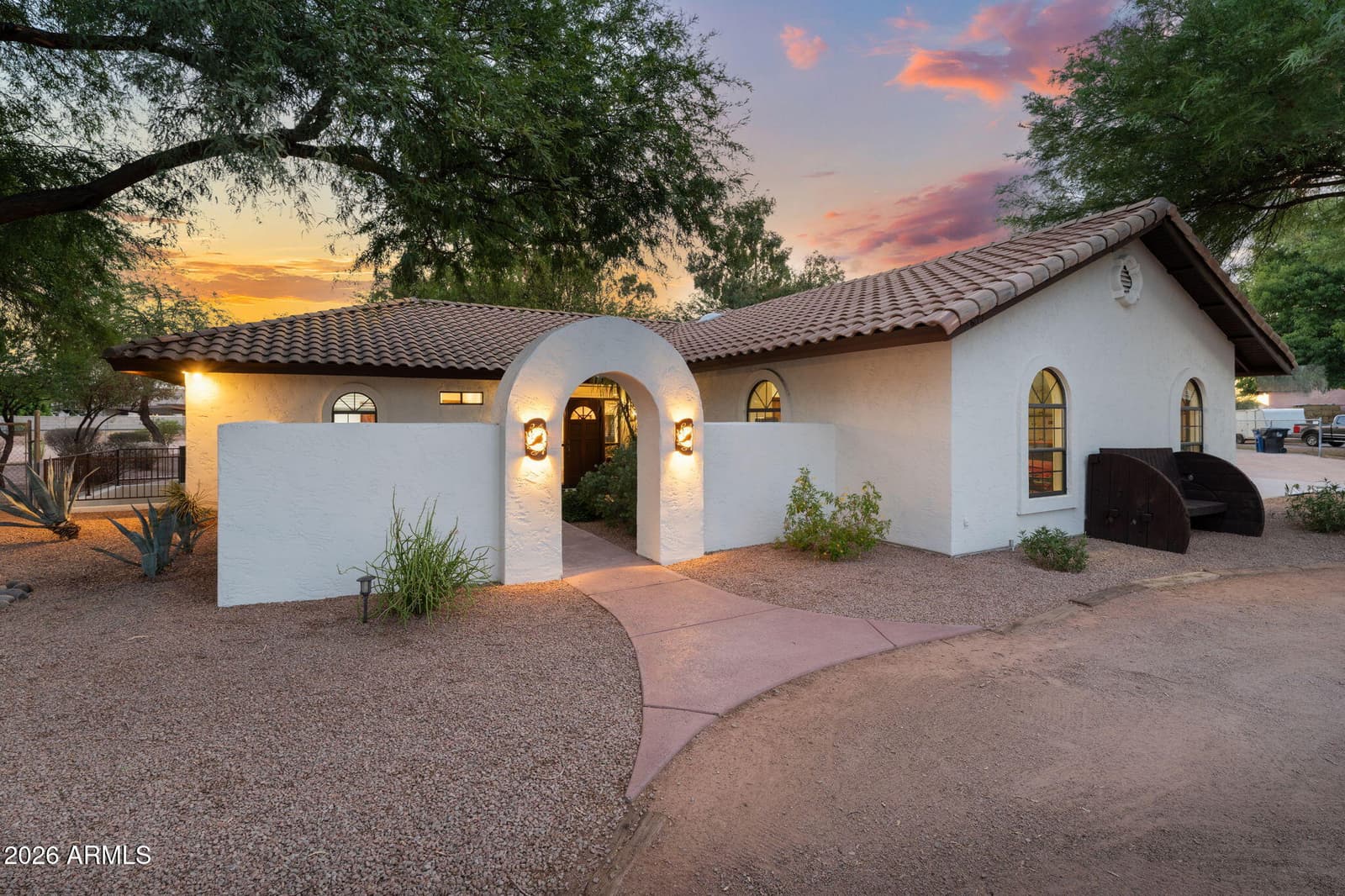 2601 E Mesquite Street, Gilbert, AZ 85296 — photo 4 of 56