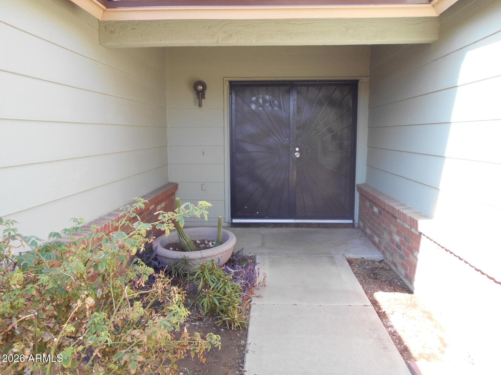 6532 W LUPINE Avenue, Glendale, AZ 85304 — photo 2 of 26