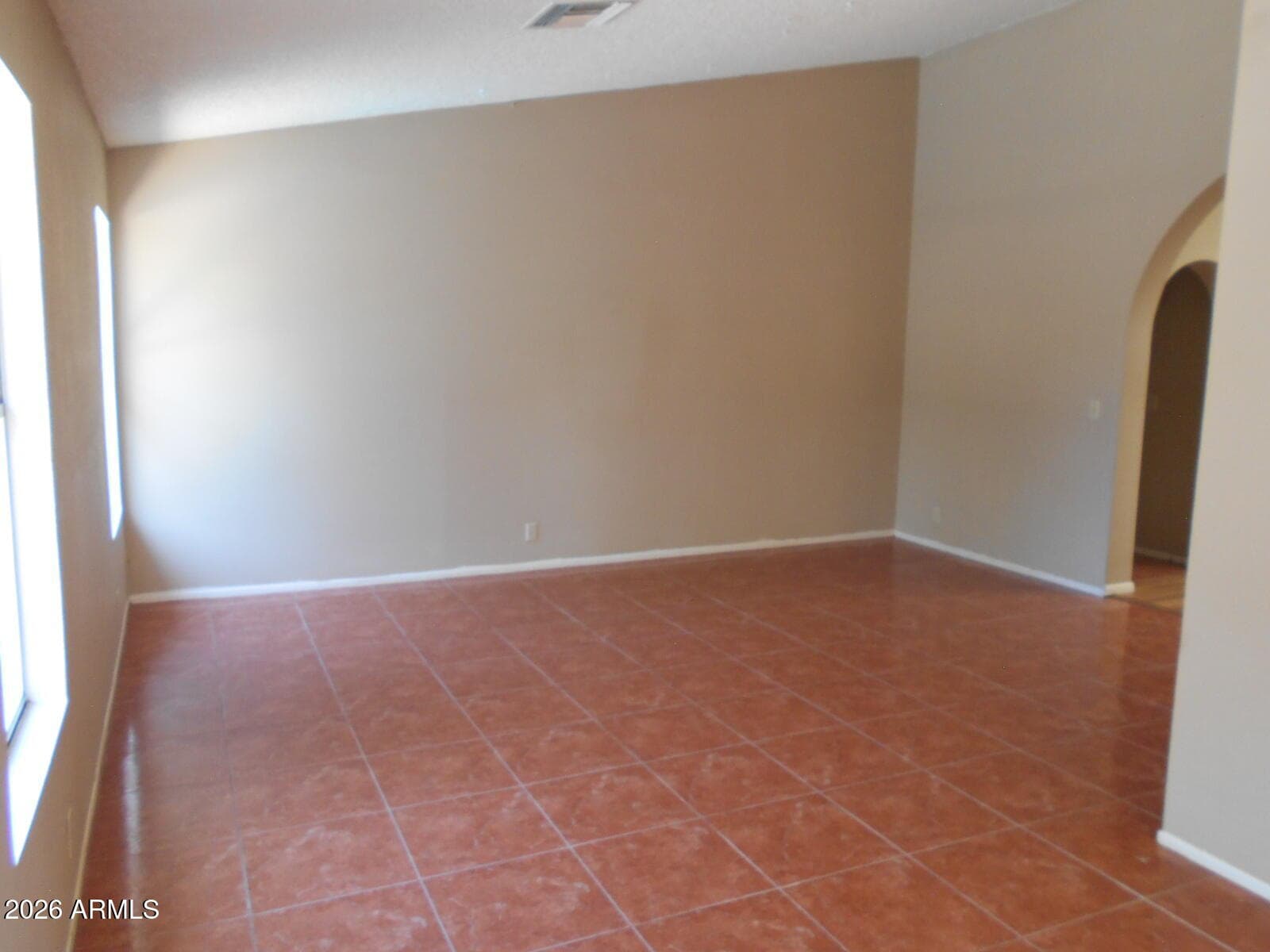 6532 W LUPINE Avenue, Glendale, AZ 85304 — photo 11 of 26