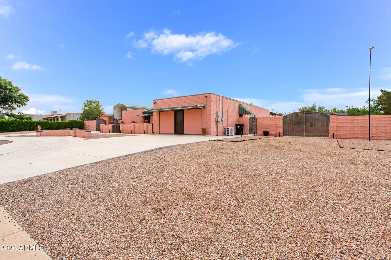 1965 E PICCADILLY Drive, Sierra Vista, AZ 85635 — photo 3 of 50