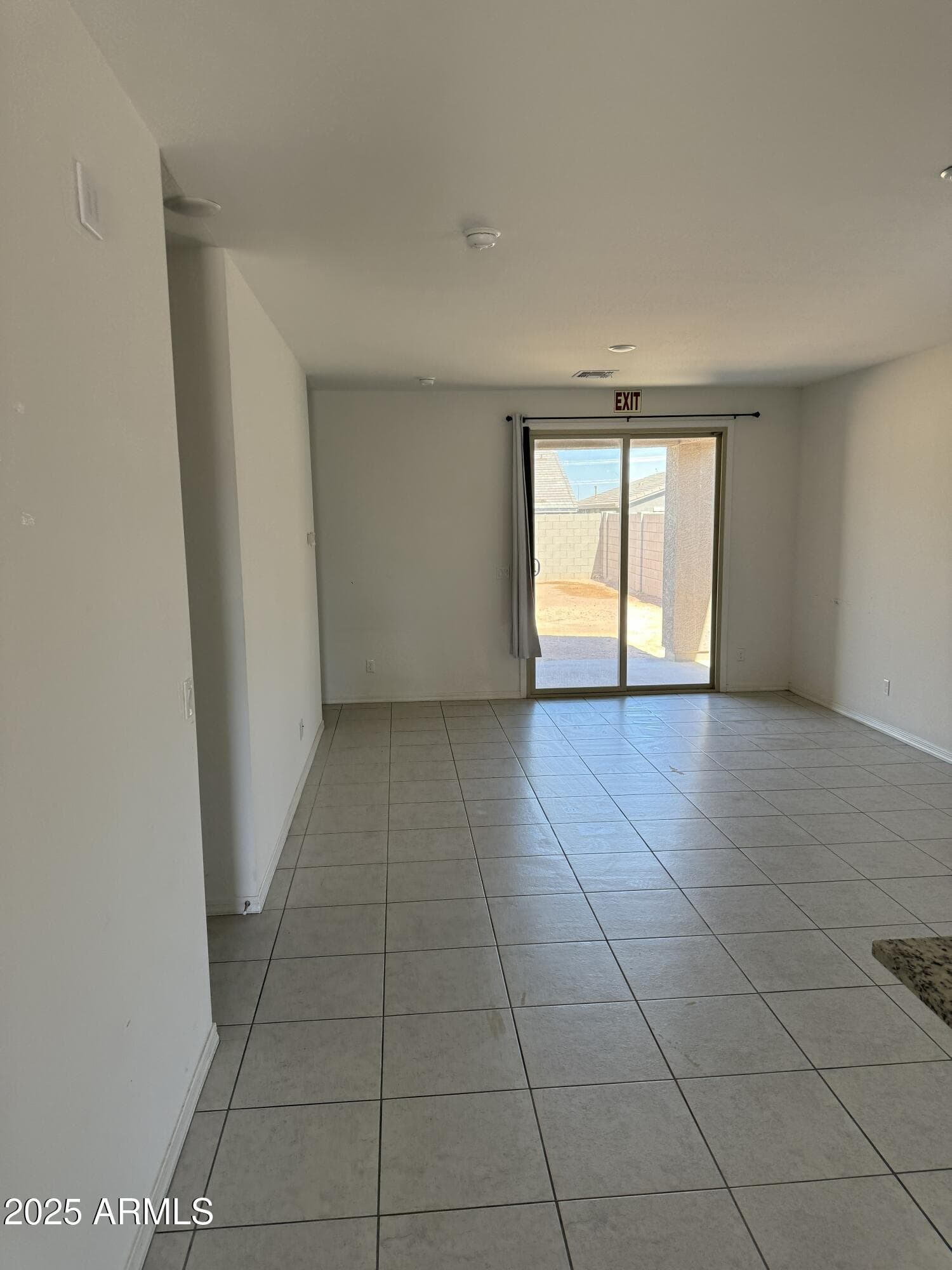 10830 W MARGUERITE Avenue, Tolleson, AZ 85353 — photo 3 of 4