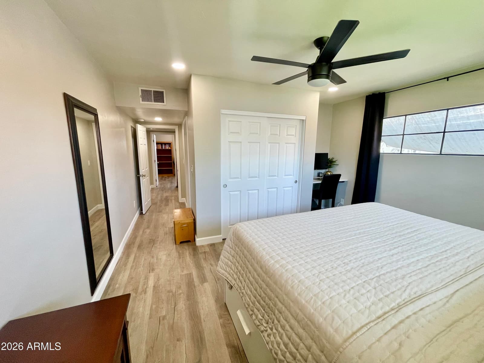 529 W UNIVERSITY Drive, Mesa, AZ 85201 — photo 13 of 24