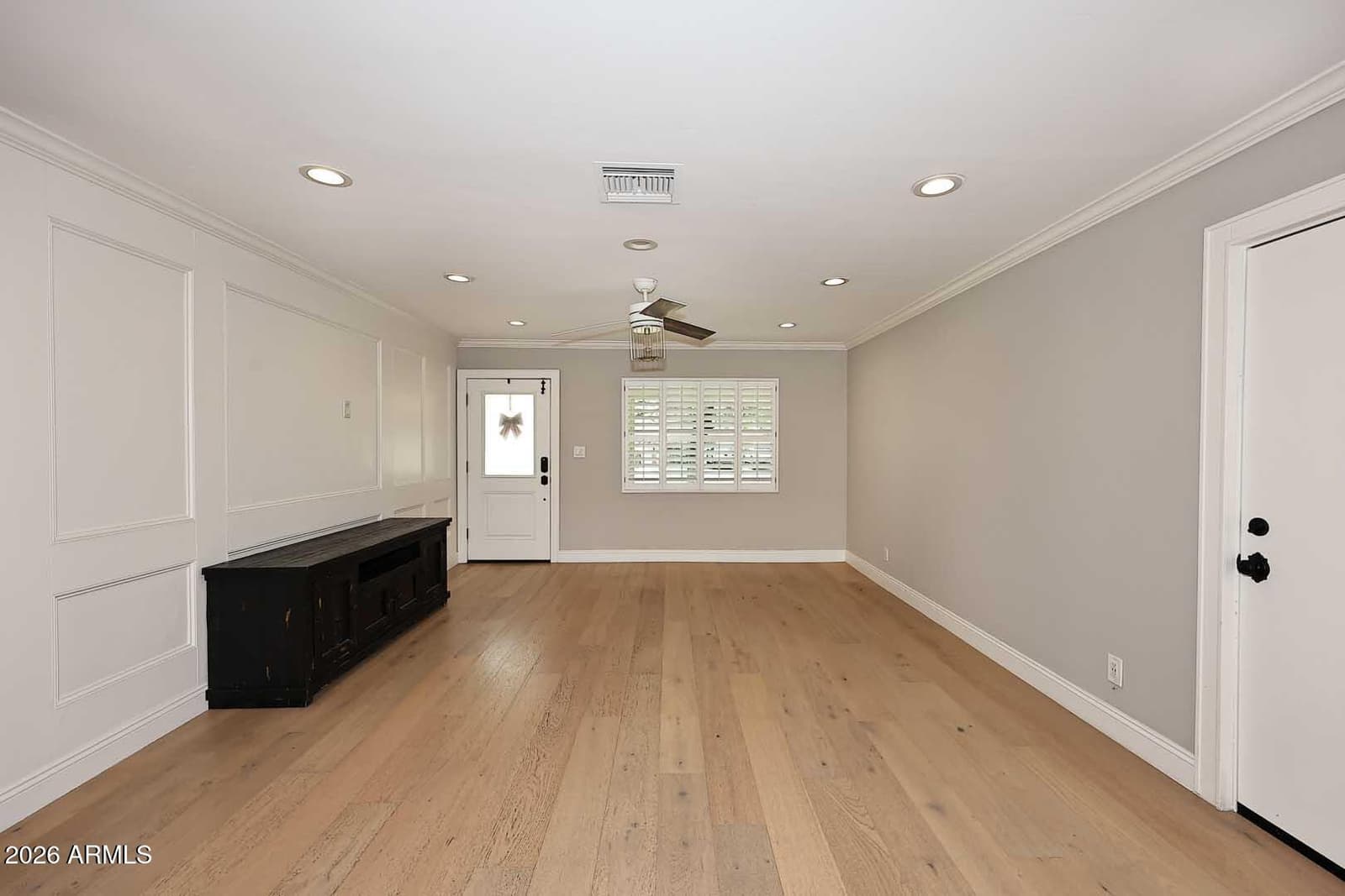 2230 E DEVONSHIRE Avenue, Phoenix, AZ 85016 — photo 5 of 58