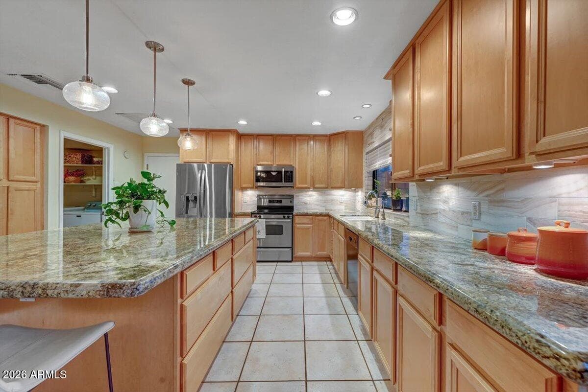 5017 E Le Marche Avenue, Scottsdale, AZ 85254 — photo 15 of 34
