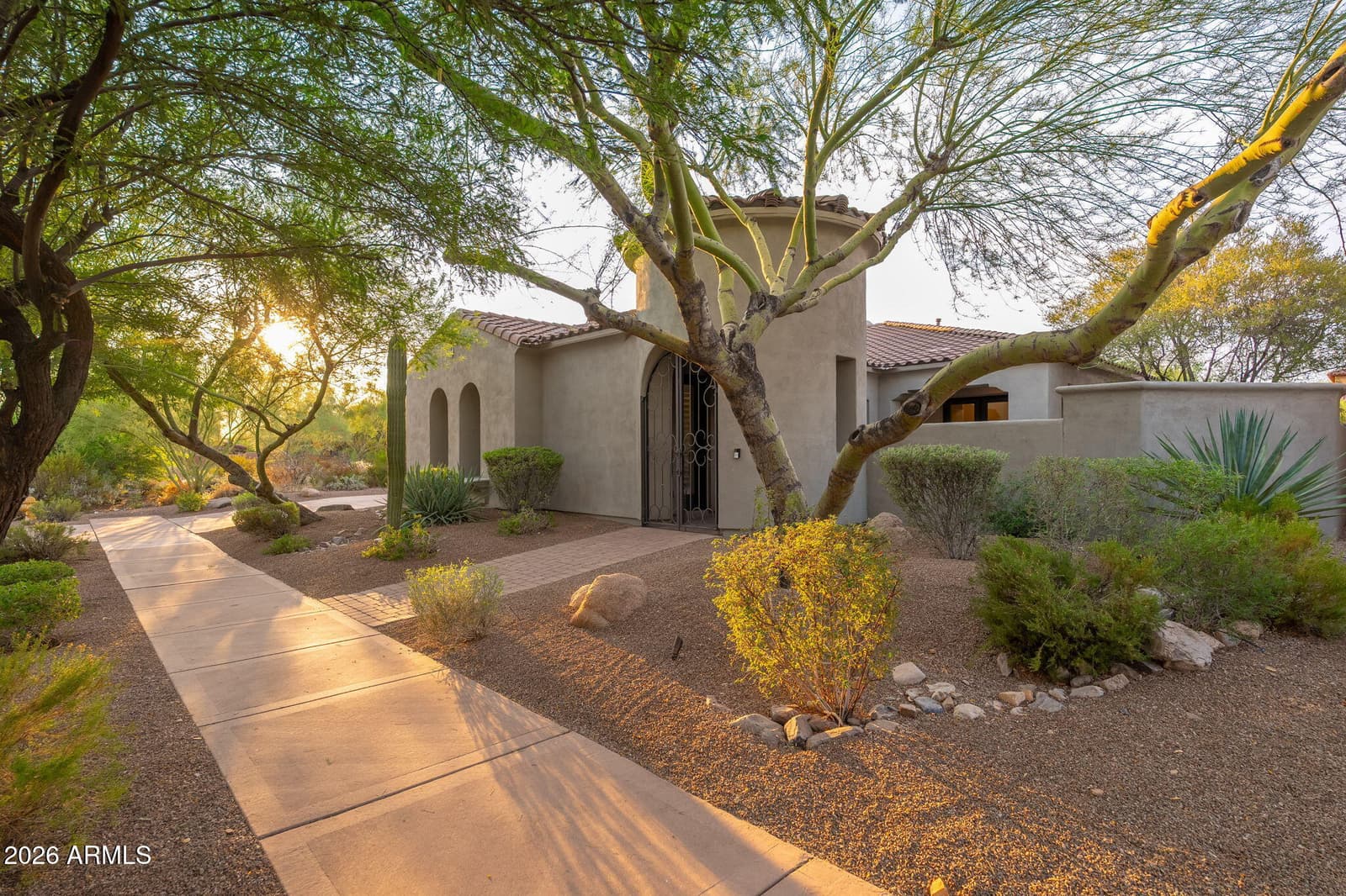 9400 E DESERT VILLAGE Drive, Scottsdale, AZ 85255 — photo 5 of 48