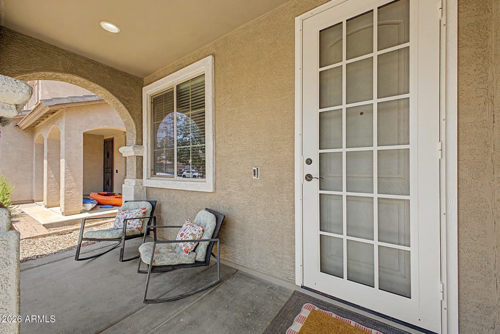 3954 E BLUE SPRUCE Lane, Gilbert, AZ 85298 — photo 4 of 44