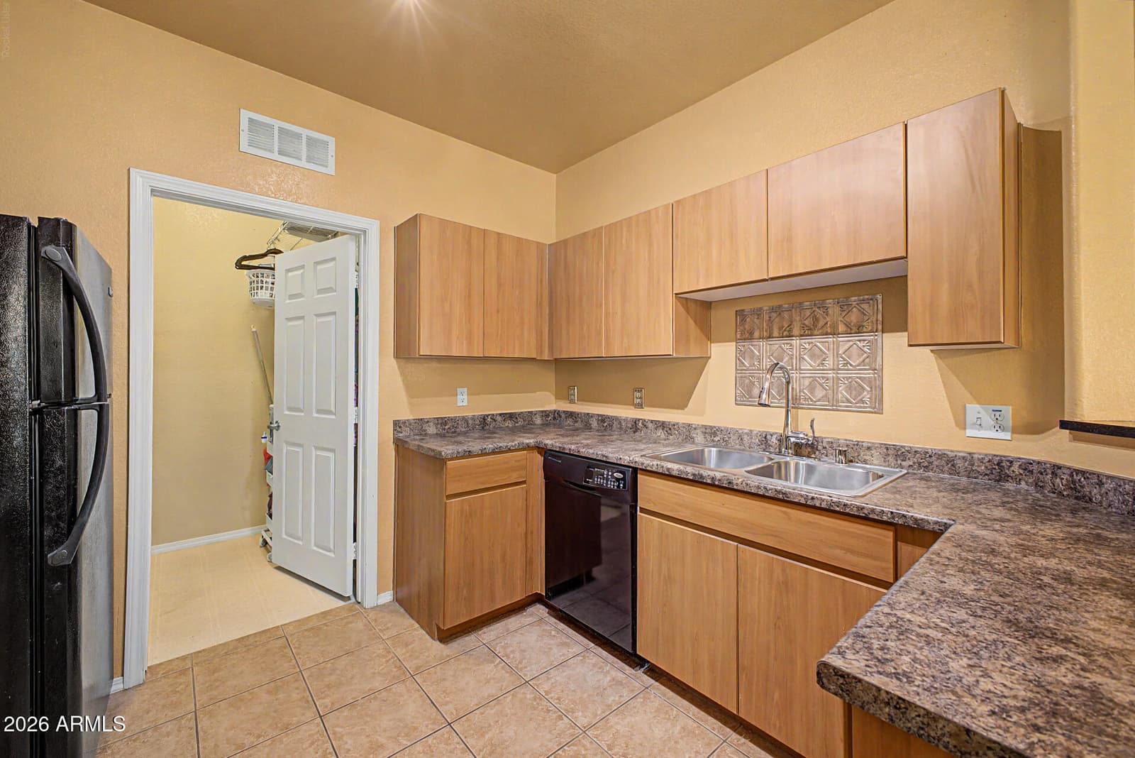 14250 W WIGWAM Boulevard 2823, Litchfield Park, AZ 85340 — photo 12 of 33