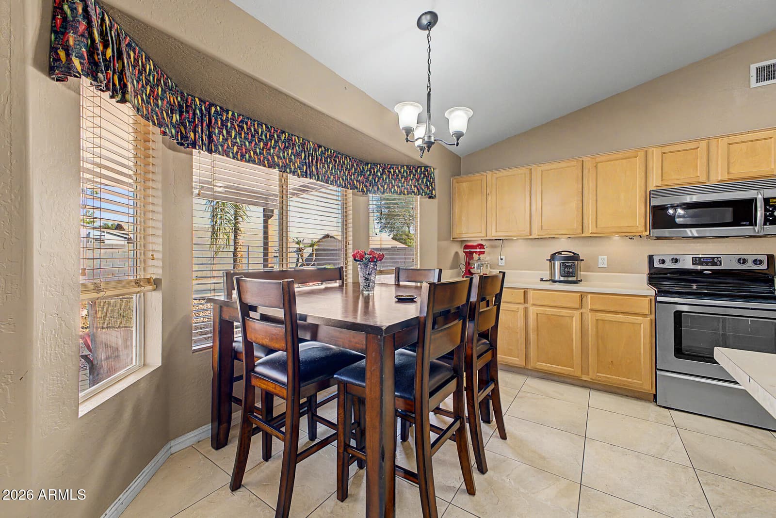 561 S HASTINGS, Mesa, AZ 85208 — photo 10 of 43