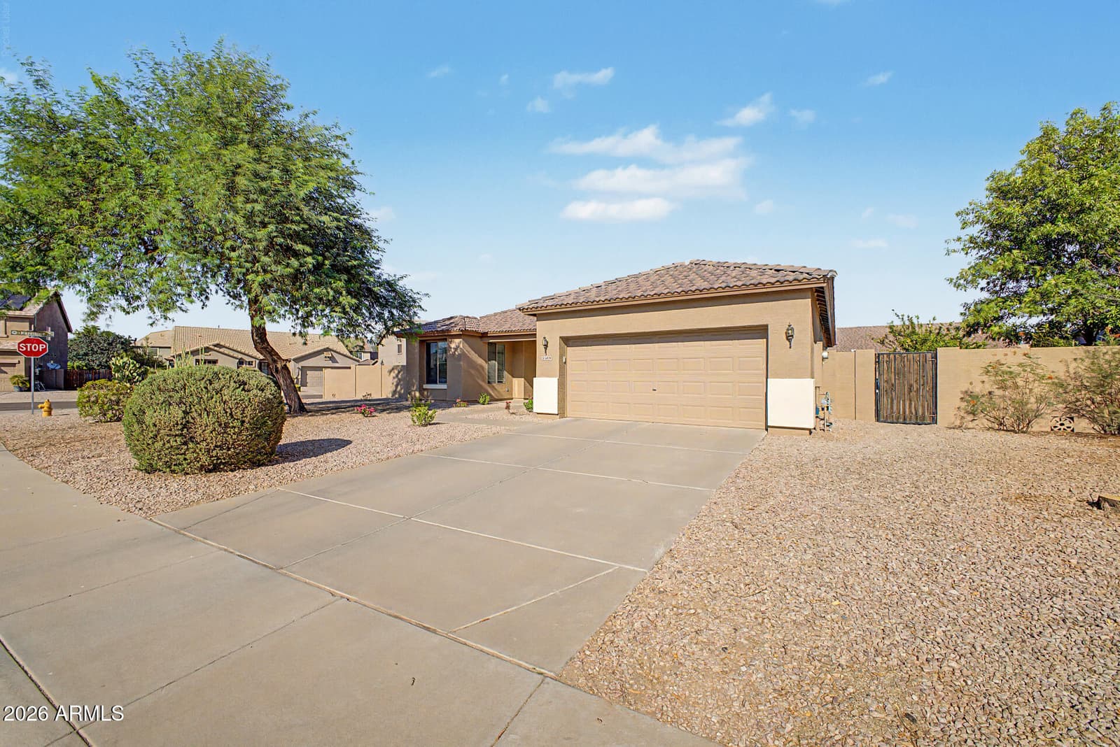 6959 S WILSON Drive, Chandler, AZ 85249 — photo 4 of 55
