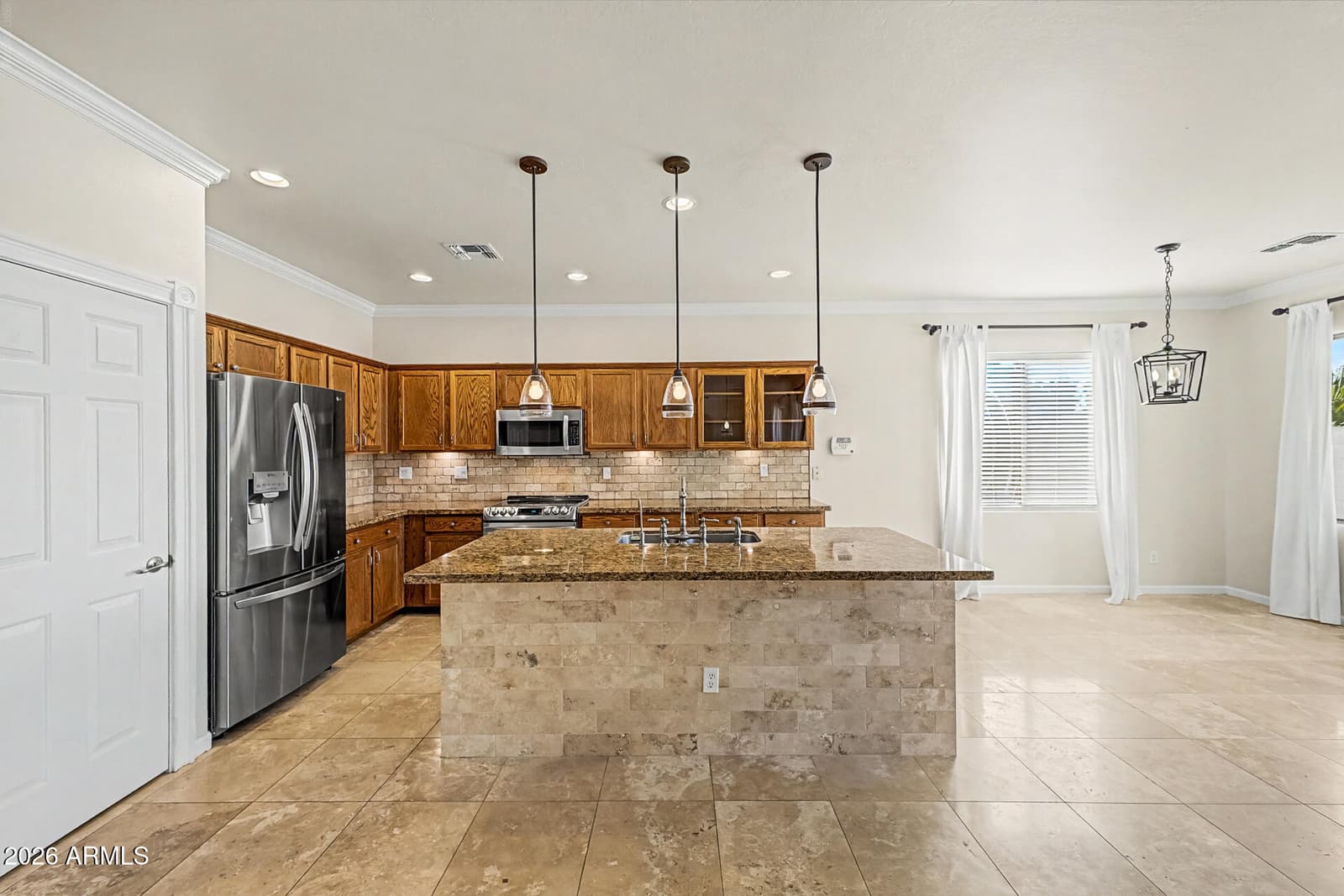 2094 E EBONY Drive, Chandler, AZ 85286 — photo 15 of 43