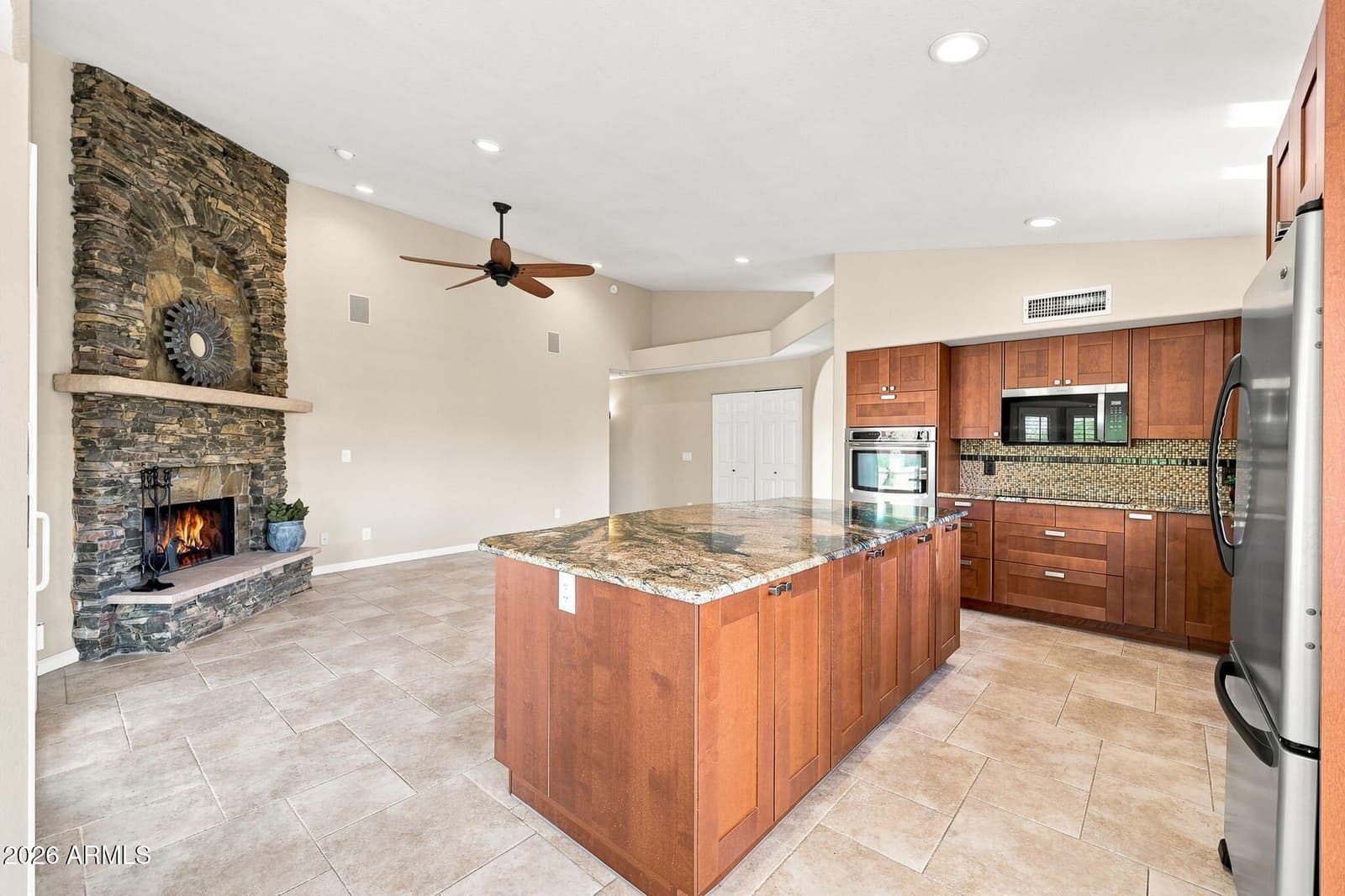 17926 W SANTA ALBERTA Lane, Goodyear, AZ 85338 — photo 14 of 88
