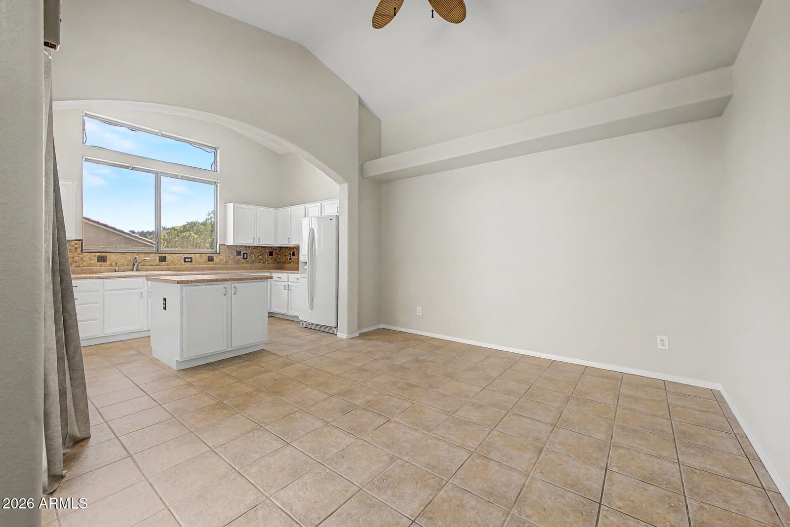 8965 E HILLVIEW Street, Mesa, AZ 85207 — photo 16 of 34
