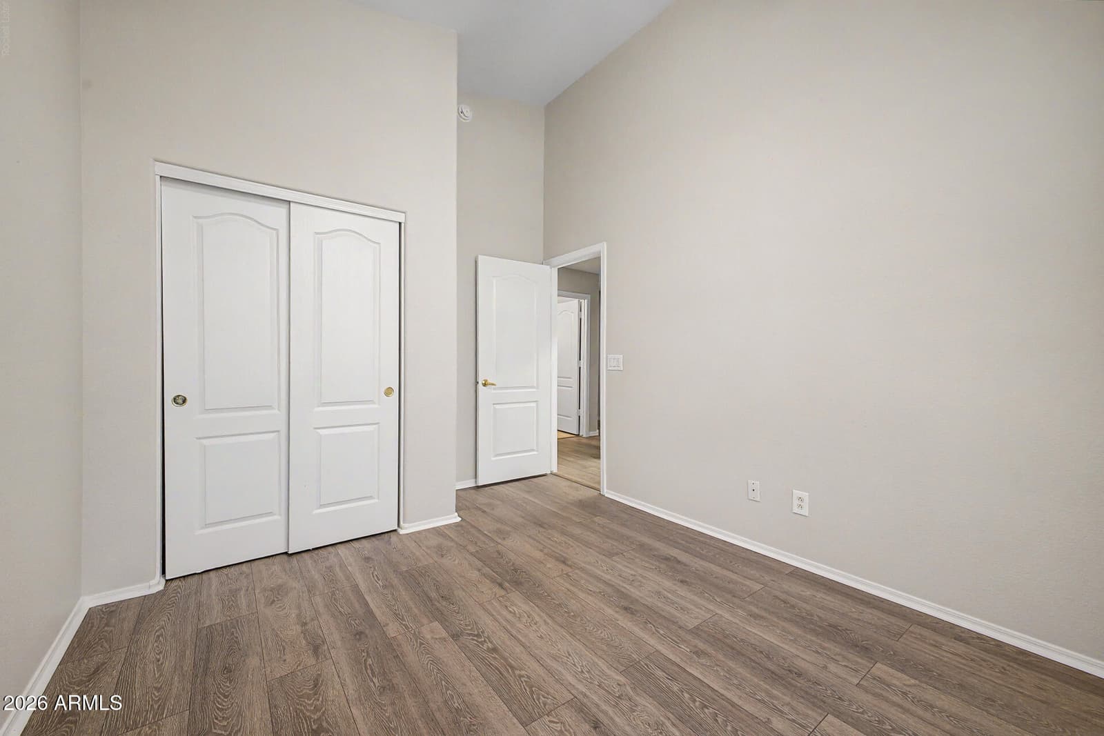 8965 E HILLVIEW Street, Mesa, AZ 85207 — photo 28 of 34