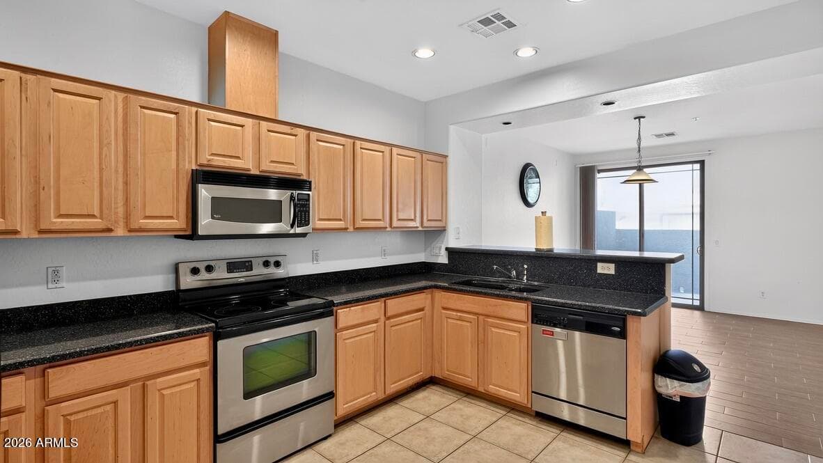 1225 N 36th Street 1016, Phoenix, AZ 85008 — photo 7 of 26