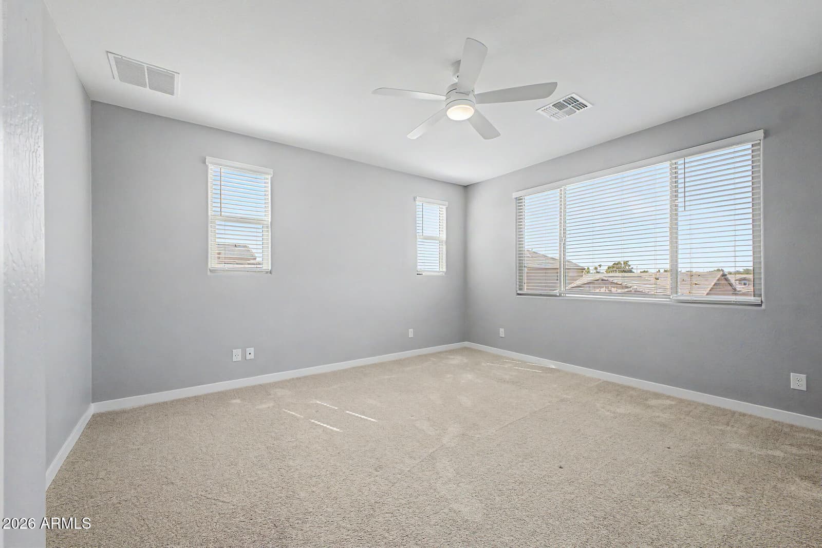 2322 E PALMDALE Lane, Gilbert, AZ 85298 — photo 19 of 40