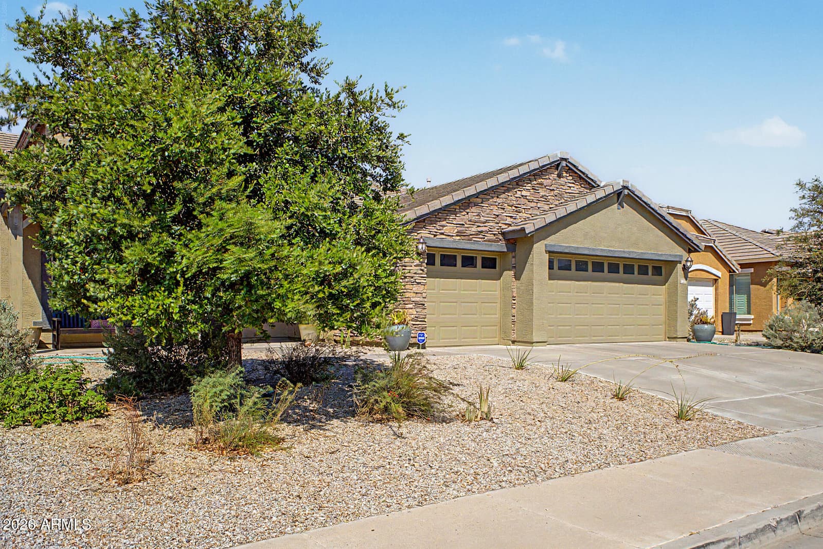 18172 W BUCKHORN Drive, Goodyear, AZ 85338 — photo 6 of 49