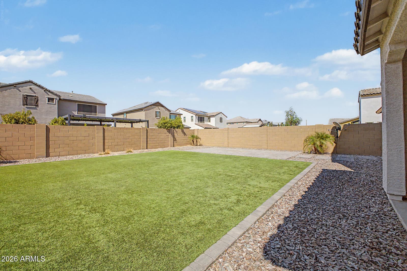 2322 E PALMDALE Lane, Gilbert, AZ 85298 — photo 38 of 40