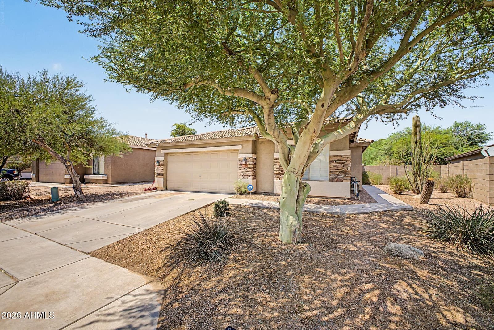 33198 N CAT HILLS Avenue, San Tan Valley, AZ 85144 — photo 3 of 8