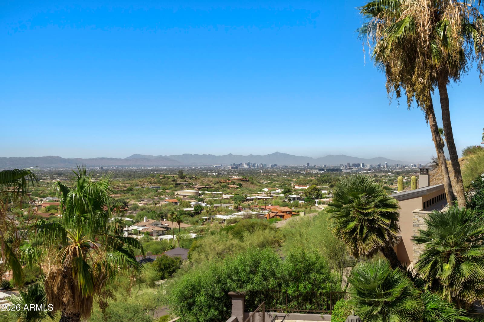 6900 N HIGHLANDS Drive, Paradise Valley, AZ 85253 — photo 40 of 45