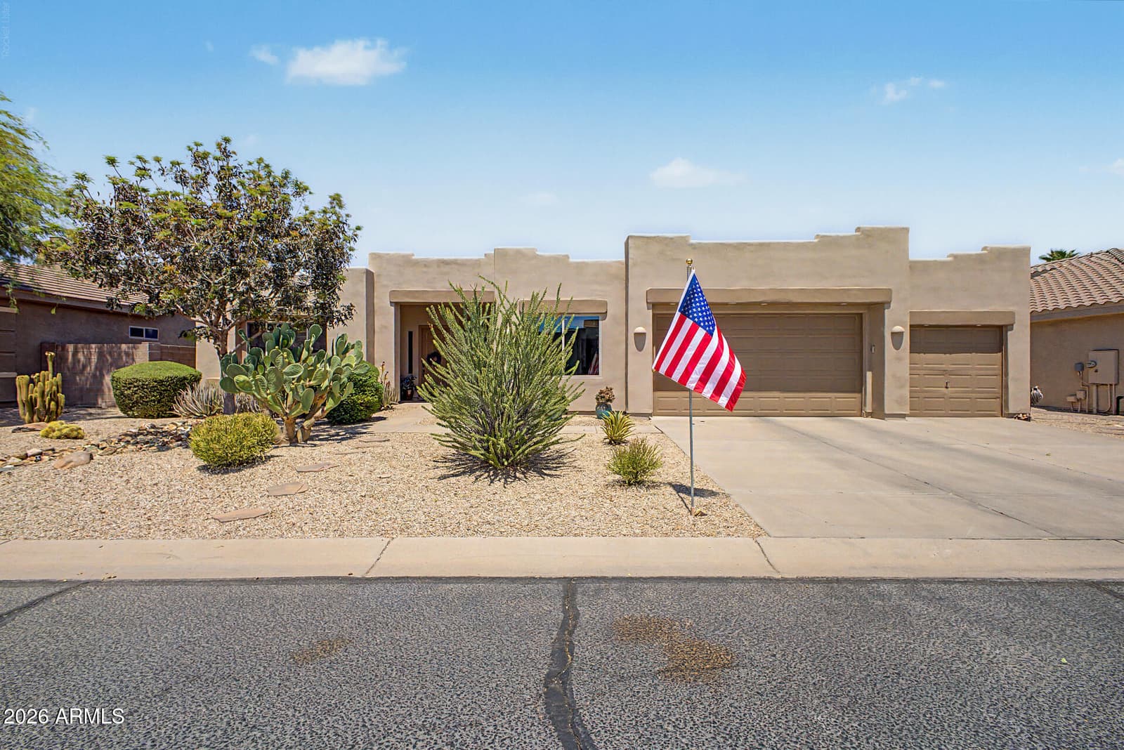 364 W STIRRUP Lane, San Tan Valley, AZ 85143 — photo 1 of 59